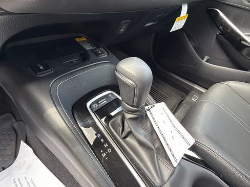Certified 2025 Toyota Corolla XSE FWD image 29