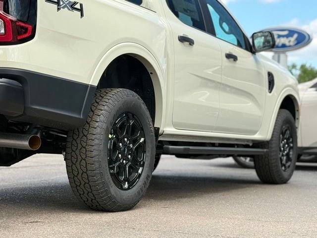 New 2026 Ford Ranger XLT w/ Black Appearance Package AWD/4WD image 35