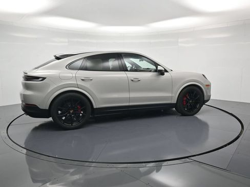 Certified 2026 Porsche Cayenne S AWD/4WD image 48