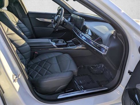 Used 2023 BMW 740i w/ Parking Assistance Package image 23