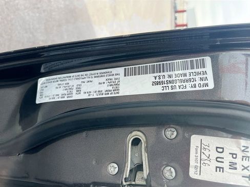 Used 2022 RAM 1500 Classic SLT RWD image 30