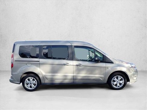Used 2016 Ford Transit Connect XLT FWD image 5