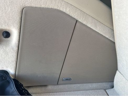 Used 2022 Cadillac Escalade Premium Luxury w/ Performance Package image 13