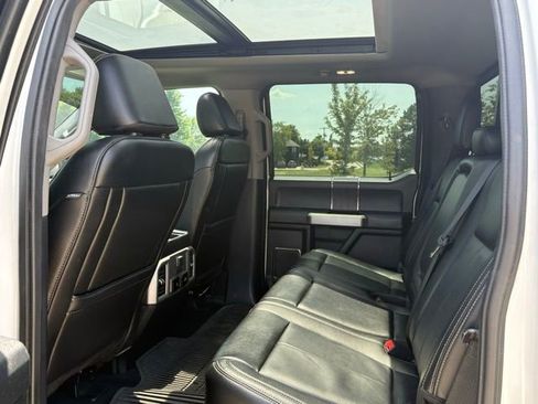 Used 2021 Ford F250 Lariat w/ Lariat Ultimate Package AWD/4WD image 25