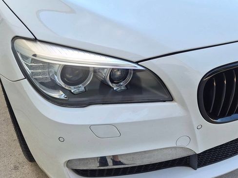 Used 2013 BMW 740Li xDrive AWD/4WD image 11