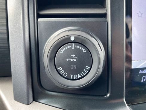 Used 2024 Ford F150 XLT w/ Tow/Haul Package image 30