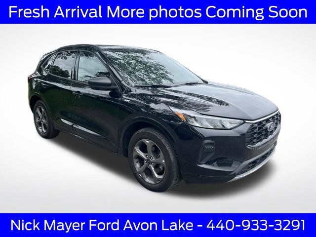 Used 2024 Ford Escape ST-Line w/ Tech Pack #1 AWD/4WD image 9