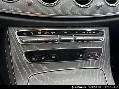 Used 2021 Mercedes-Benz E 350 Sedan image 27