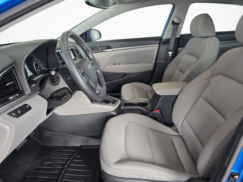 Used 2018 Hyundai Elantra Value Edition w/ Cargo Package FWD image 17