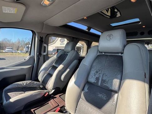 Used 2016 Ford Transit 150 XLT image 38