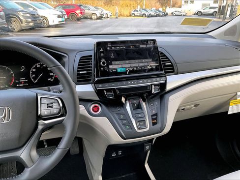 New 2026 Honda Odyssey EX-L image 13