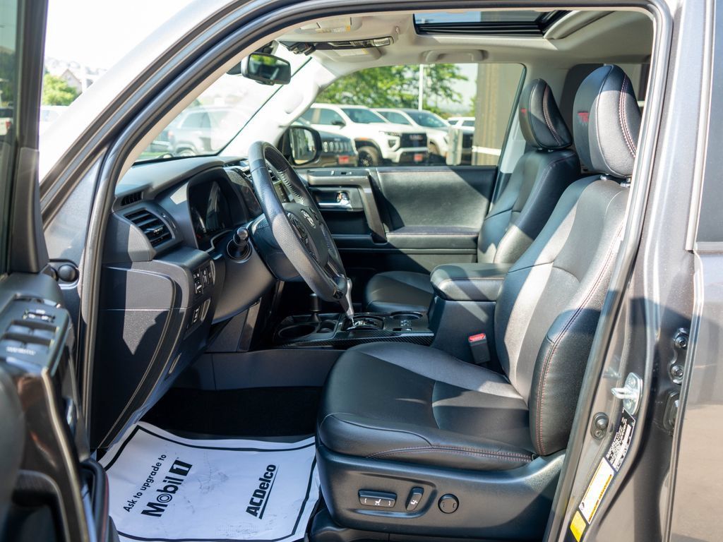 Used 2021 Toyota 4Runner TRD Pro AWD/4WD image 12