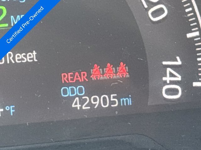 Used 2025 Toyota RAV4 LE FWD image 17