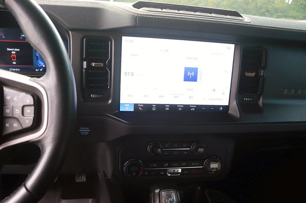 Used 2025 Ford Bronco Badlands AWD/4WD image 21