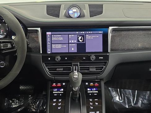 Certified 2024 Porsche Macan GTS AWD/4WD image 16