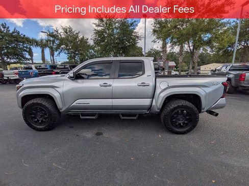 Used 2024 Toyota Tacoma TRD Sport w/ TRD Sport Upgrade Package RWD image 8