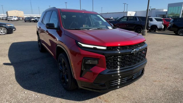 New 2027 Chevrolet Traverse RS w/ LPO, Floor Liner Package AWD/4WD image 4