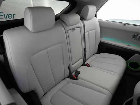 Used 2024 Hyundai Ioniq 5 Limited image 9