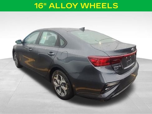 Used 2021 Kia Forte LXS image 6