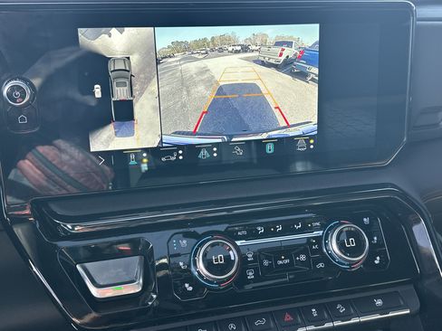 Used 2023 GMC Sierra 1500 AT4 w/ AT4 Premium Package image 30