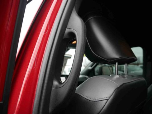 Used 2026 RAM 3500 Tradesman w/ Chrome Appearance Group image 18