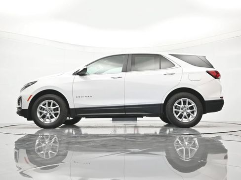 Used 2024 Chevrolet Equinox LT AWD/4WD image 43