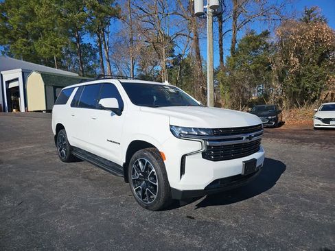 Used 2022 Chevrolet Suburban RST w/ Luxury Package image 1