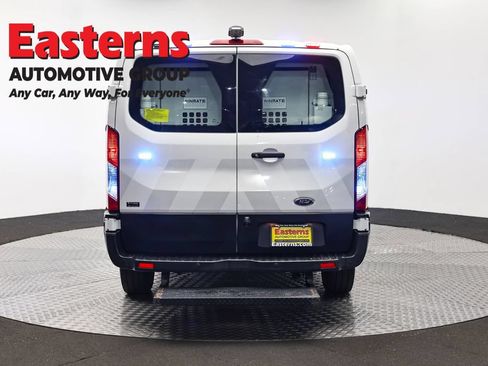 Used 2019 Ford Transit 250 130 Low Roof RWD image 6