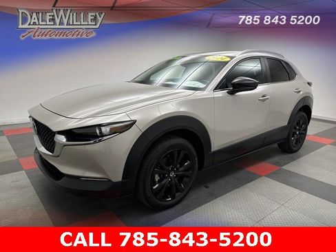 Used 2024 MAZDA CX-30 AWD 2.5 S w/ Select Sport Pkg image 3
