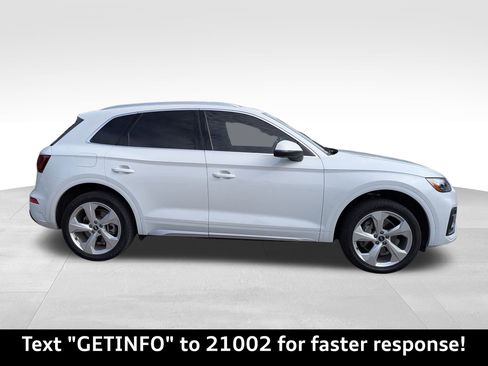 Used 2021 Audi Q5 2.0T Premium Plus w/ Premium Plus Package image 2