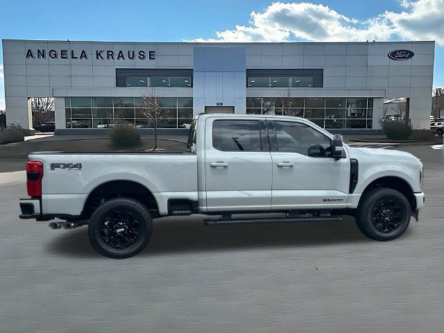 New 2026 Ford F250 Lariat w/ Black Appearance Package AWD/4WD image 9