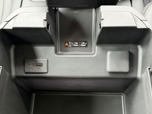 New 2026 GMC Sierra 1500 Denali w/ Denali Reserve Package image 30