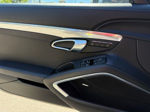 Used 2013 Porsche 911 Carrera S image 28