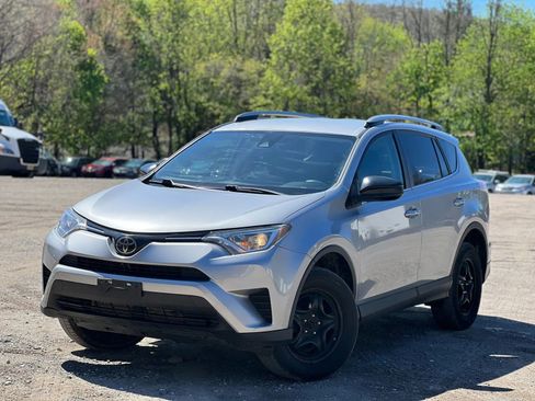 Used 2018 Toyota RAV4 LE w/ All Weather Liner Package AWD/4WD image 2