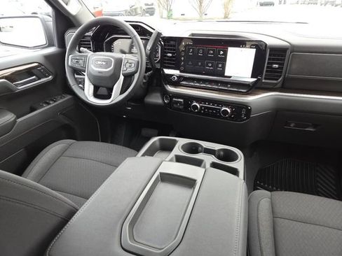 Certified 2025 GMC Sierra 1500 Elevation image 28