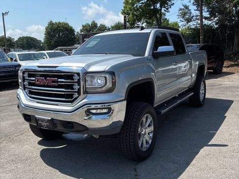 Used 2017 GMC Sierra 1500 SLT w/ SLT Premium Package AWD/4WD image 4