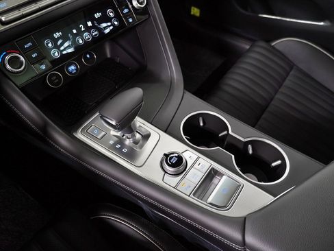 New 2026 Genesis G70 2.5T Prestige image 27