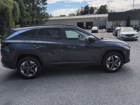 Used 2025 Hyundai Tucson SEL AWD/4WD image 10