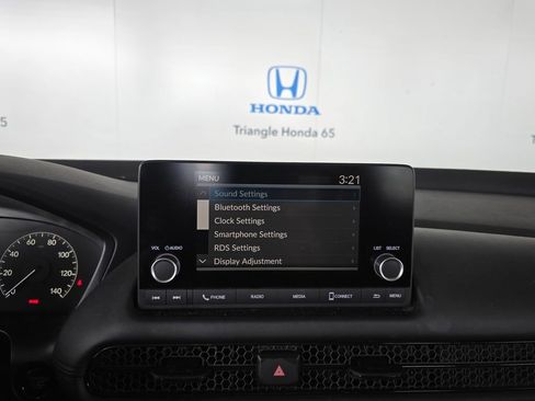 Used 2024 Honda HR-V LX image 12