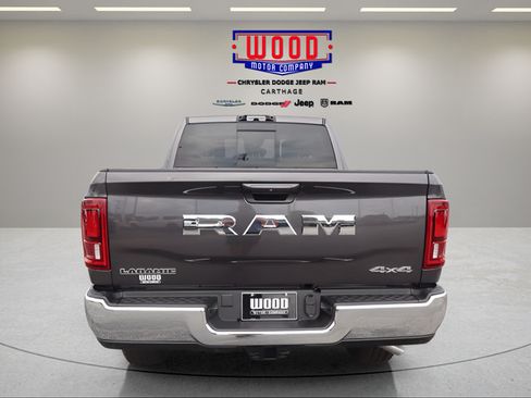 New 2026 RAM 2500 Laramie AWD/4WD image 4
