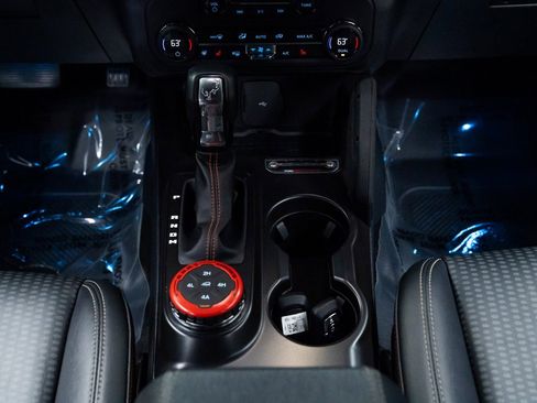 Used 2024 Ford Bronco Raptor image 13