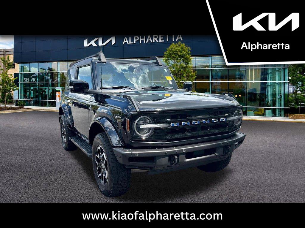 Used 2023 Ford Bronco Outer Banks AWD/4WD image 1