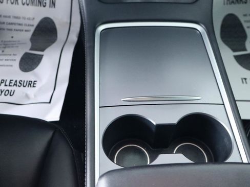 Used 2023 Tesla Model 3 Standard Range RWD image 19