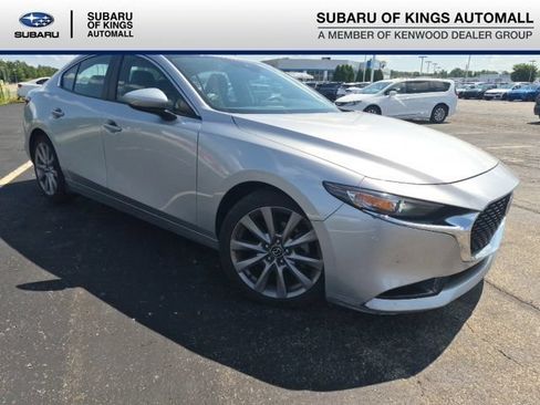 Used 2020 MAZDA MAZDA3 AWD Sedan w/ Preferred Package image 1