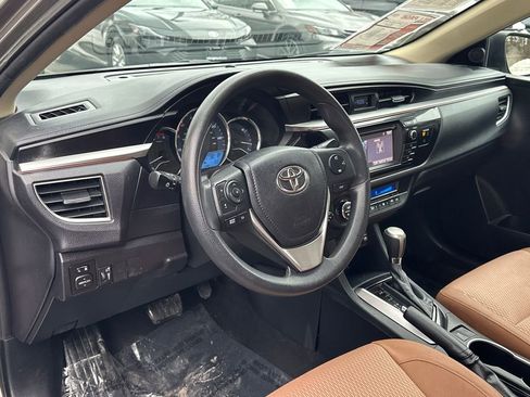 Used 2014 Toyota Corolla LE image 13