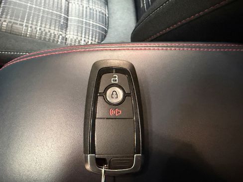 Certified 2023 Ford Bronco Sport Heritage w/ Heritage Convenience Package image 38