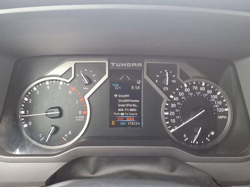 Used 2022 Toyota Tundra SR5 AWD/4WD image 34