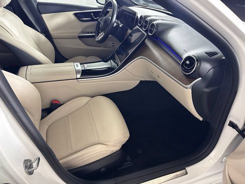 Used 2023 Mercedes-Benz C 300 Sedan image 14