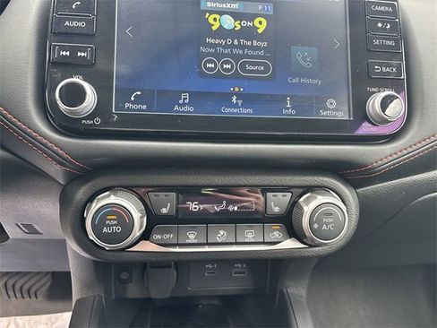 Used 2025 Nissan Versa SR w/ Trunk Package image 16