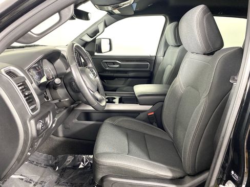 Used 2022 RAM 1500 Big Horn AWD/4WD image 17